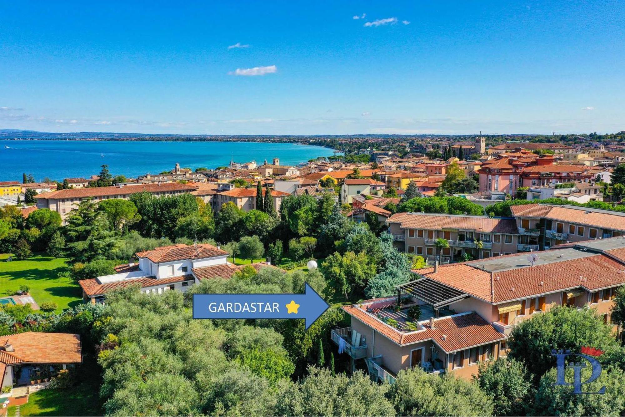 Desenzanoloft Official Partner Marriott Homes & Villas - Gardastar La Stella Del Lago Дезенцано-дель-Гарда Экстерьер фото